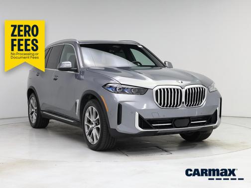 Gray 2025 BMW X5 sDrive40i