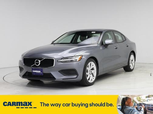2020 Volvo S60 T5 Momentum