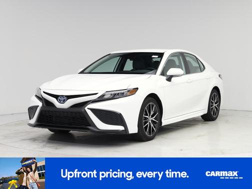 2024 Toyota Camry Hybrid SE