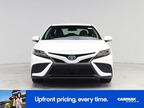 2024 Toyota Camry Hybrid SE