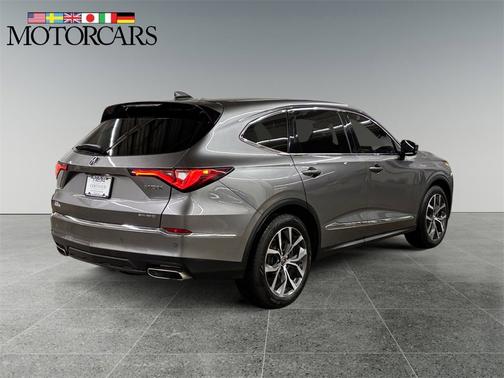 2022 Acura MDX 