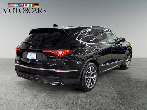 2023 Acura MDX 