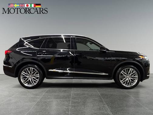 2023 Acura MDX 