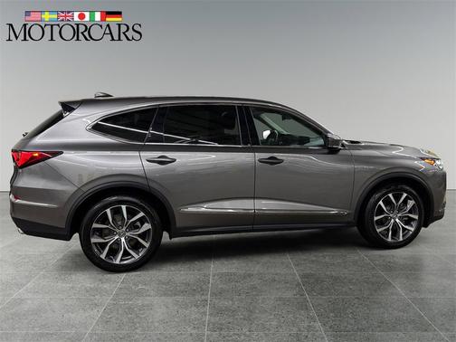 2023 Acura MDX 