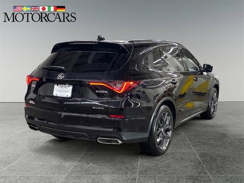 2023 Acura MDX 