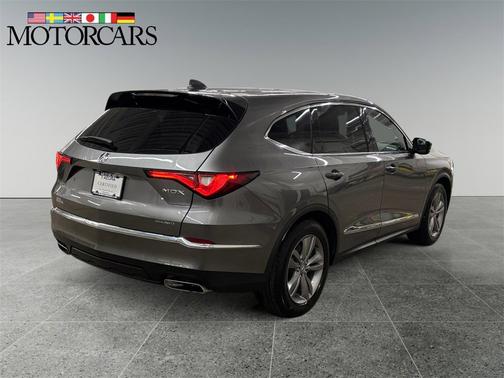 2023 Acura MDX 