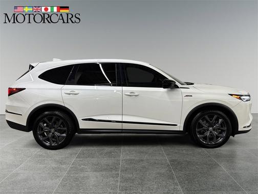 2023 Acura MDX 