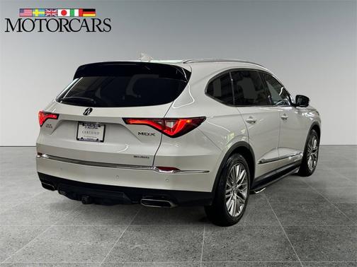 2022 Acura MDX 