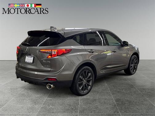 2025 Acura RDX 