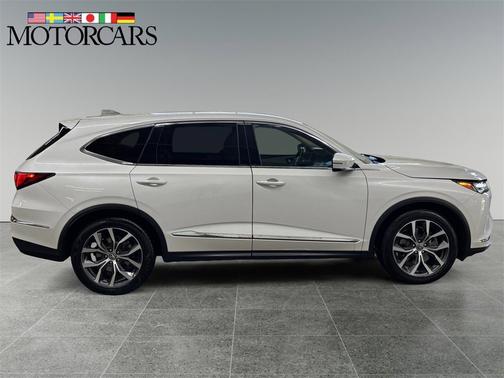 2023 Acura MDX 