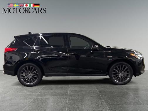 Majestic Black Pearl 2023 Acura RDX