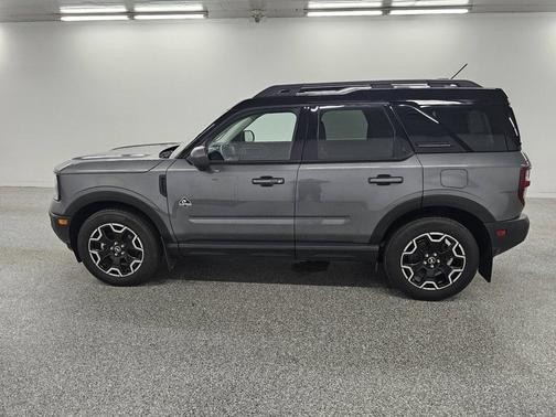 Carbonized Gray Metallic 2025 Ford Bronco Sport Outer Banks