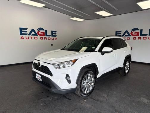 2019 Toyota RAV4 XLE Premium