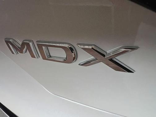 Platinum White Pearl 2026 Acura MDX A-SPEC Advance Package