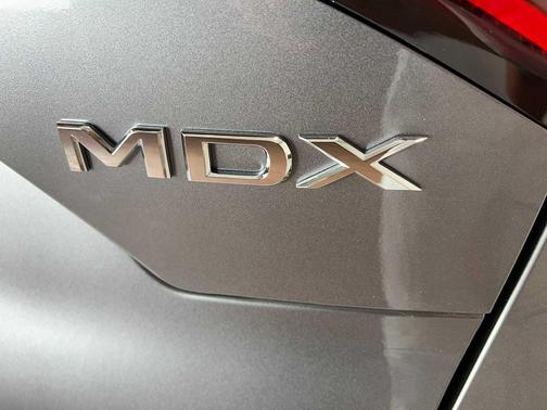 Liquid Carbon Metallic 2026 Acura MDX Advance Package