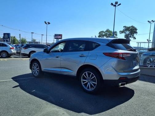 2023 Acura RDX Technology Package