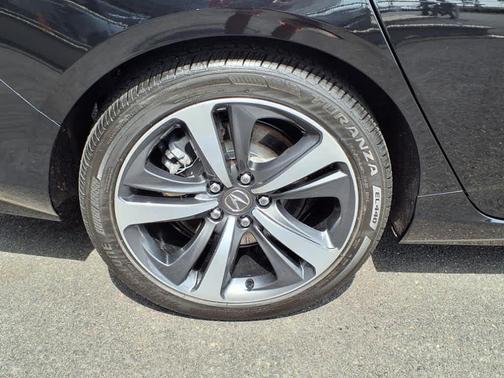 2025 Acura TLX Technology