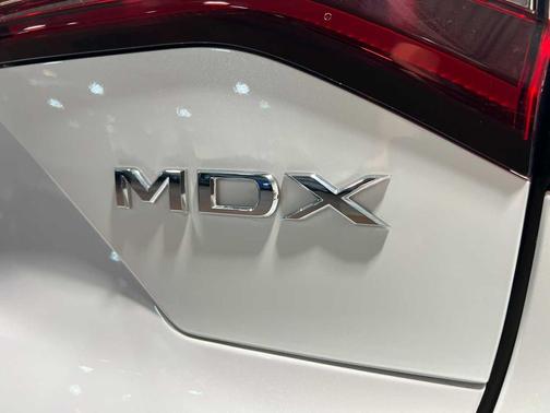 Platinum White Pearl 2026 Acura MDX Advance Package