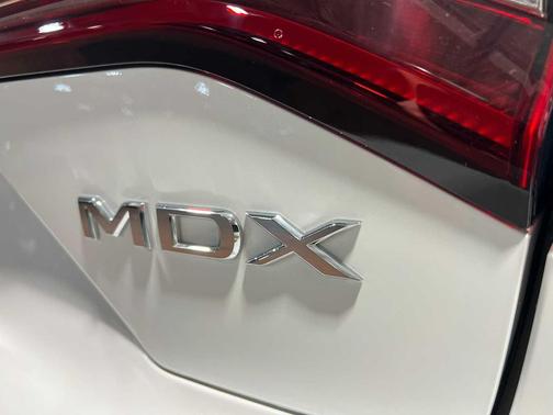 Platinum White Pearl 2026 Acura MDX Advance Package