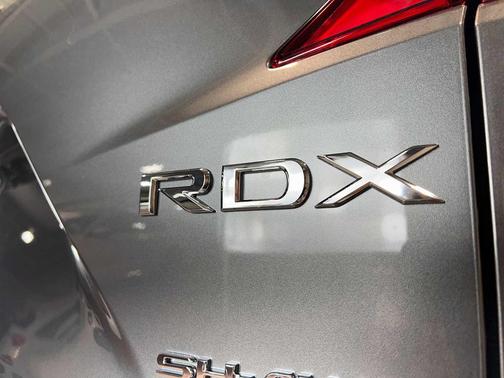 Liquid Carbon Metallic 2026 Acura RDX Base