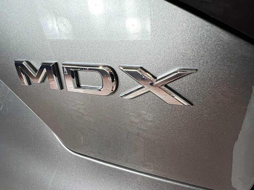 Liquid Carbon Metallic 2026 Acura MDX Technology Package