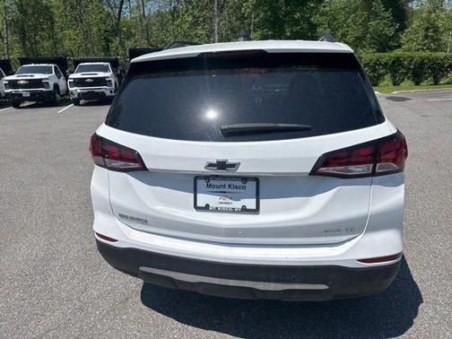Summit White 2023 Chevrolet Equinox 1LT