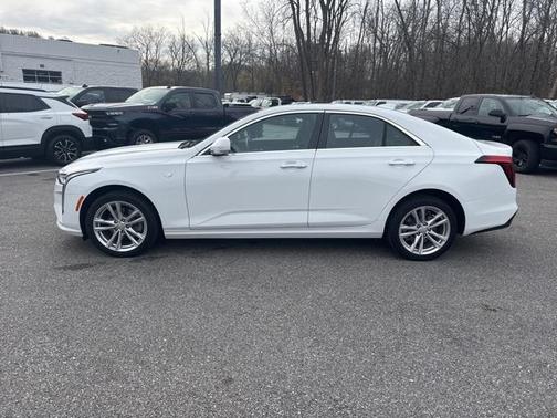 2022 Cadillac CT4 Luxury