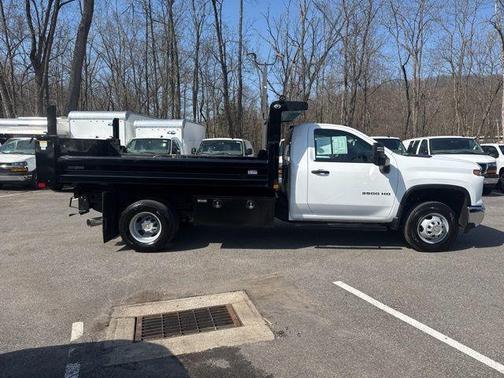 Summit White 2025 Chevrolet Silverado 3500 WT