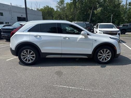 2019 Cadillac XT4 Premium Luxury