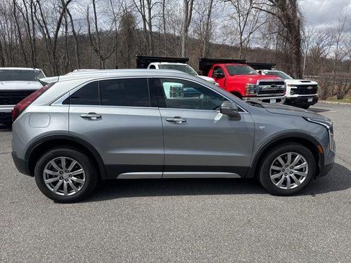 Silver Metallic 2023 Cadillac XT4 Premium Luxury