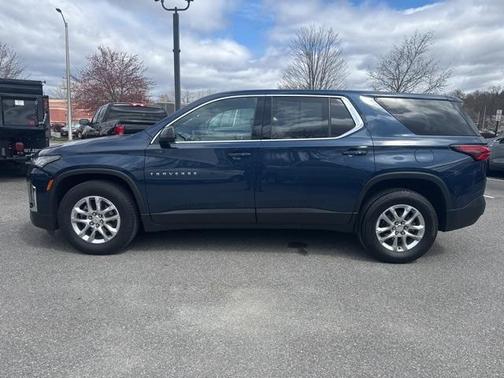 2022 Chevrolet Traverse LS