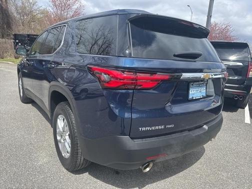 2022 Chevrolet Traverse LS