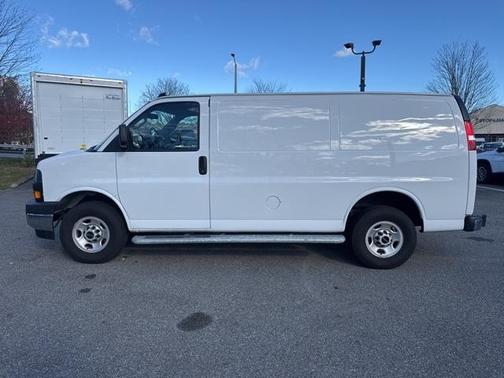 2024 GMC Savana 2500 Work Van