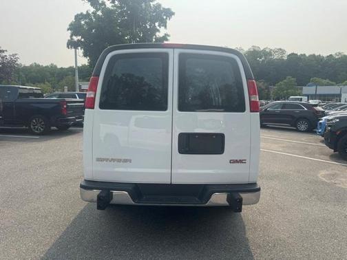 2023 GMC Savana 2500 Work Van