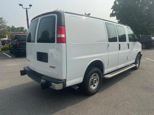 2023 GMC Savana 2500 Work Van