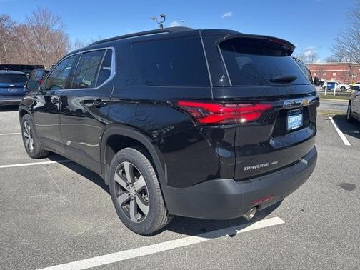 2022 Chevrolet Traverse LT Leather