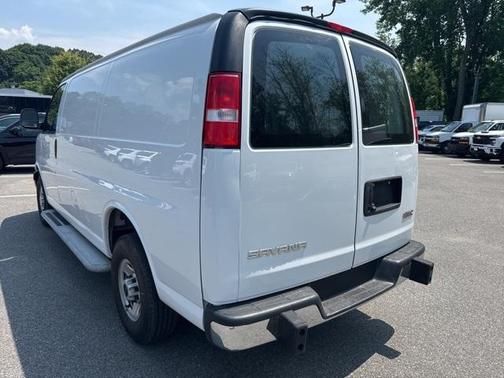 2023 GMC Savana 2500 Work Van