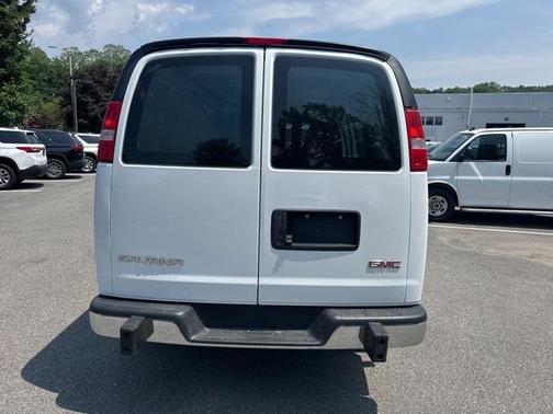 2023 GMC Savana 2500 Work Van