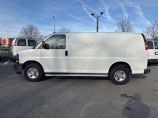 2024 Chevrolet Express 2500 Work Van