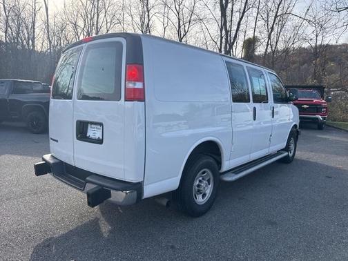 2024 Chevrolet Express 2500 Work Van