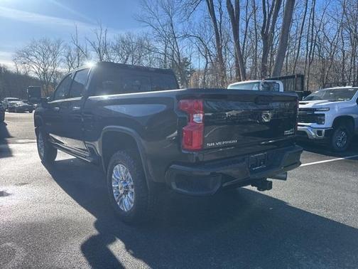 2022 Chevrolet Silverado 3500 High Country