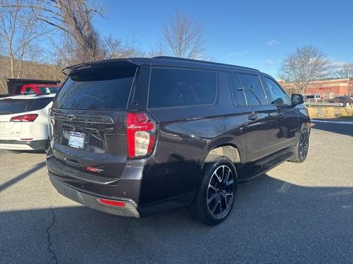 2022 Chevrolet Suburban RST