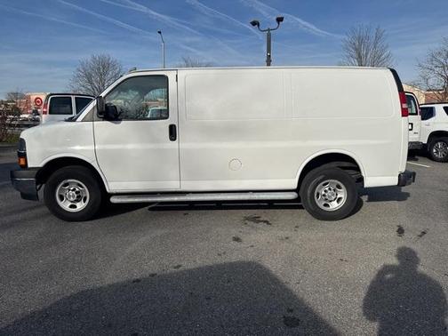 2022 Chevrolet Express 2500 Work Van