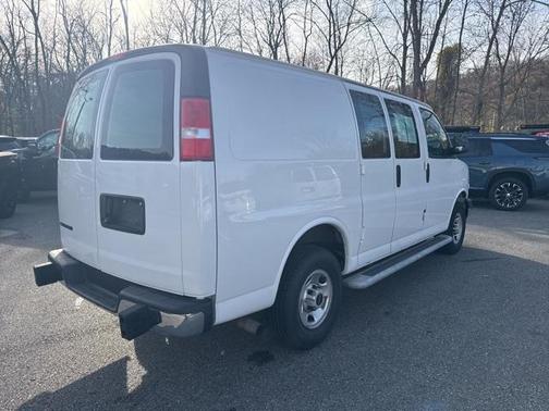 2022 Chevrolet Express 2500 Work Van