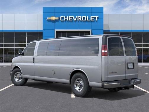 2025 Chevrolet Express 3500 LS