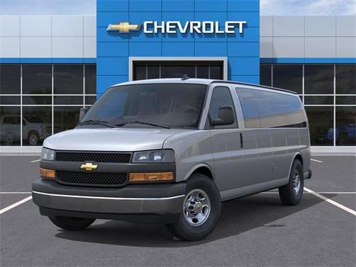 2025 Chevrolet Express 3500 LS