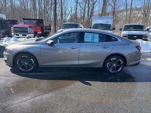 2022 Chevrolet Malibu LT