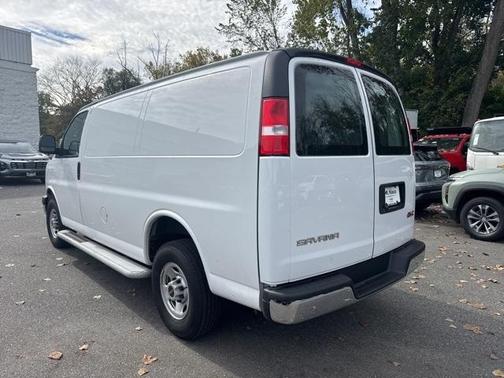 2023 GMC Savana 2500 Work Van