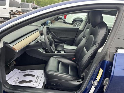2019 Tesla Model 3 Performance