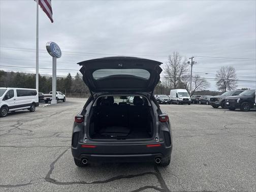 2024 Mazda CX-50 2.5 S Preferred